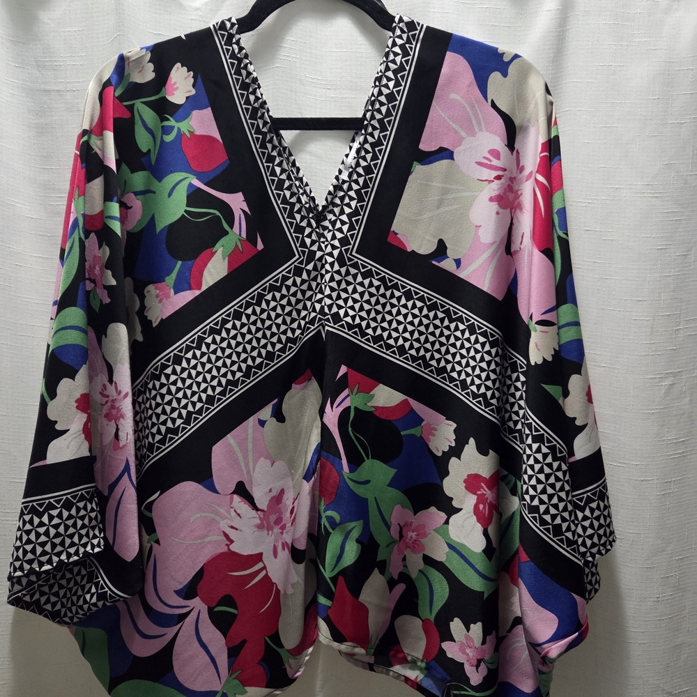 Nine West Satin Kimono Sleeve Floral V-Neck Blouse